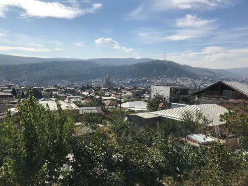 Bed & Breakfast Upstairs Hotel Tbilisi