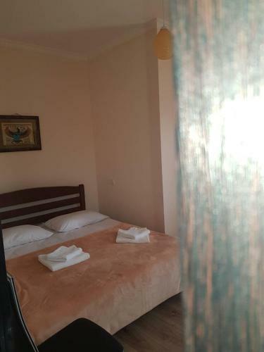 Bed & Breakfast Upstairs Hotel Tbilisi