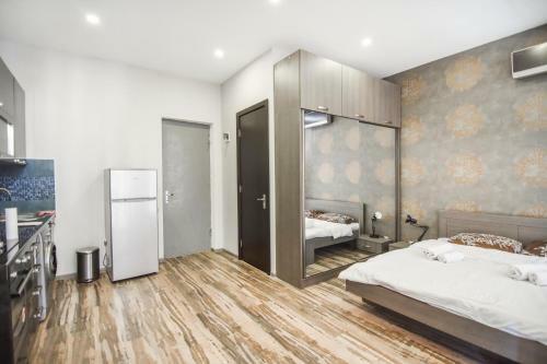 Apartamento Ioseliani's Home