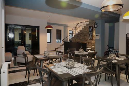 Hotel G-old Town