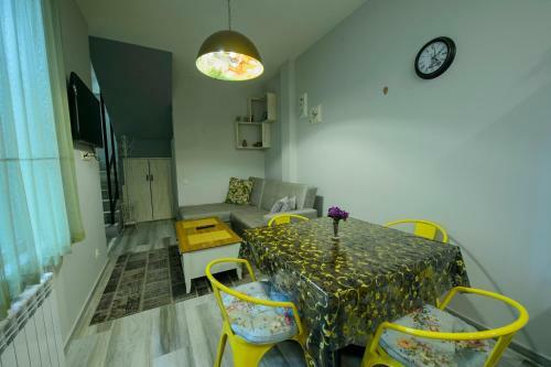 Hostal Nina's Guest House