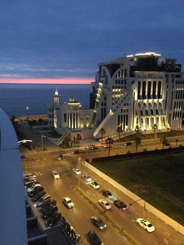 Apartamento Batumi Orbi Residence