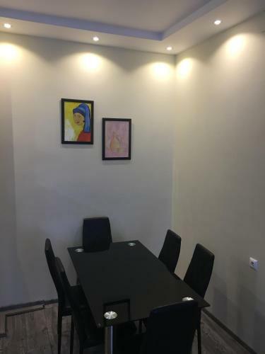 Apartment On Khimshiashvili 11a