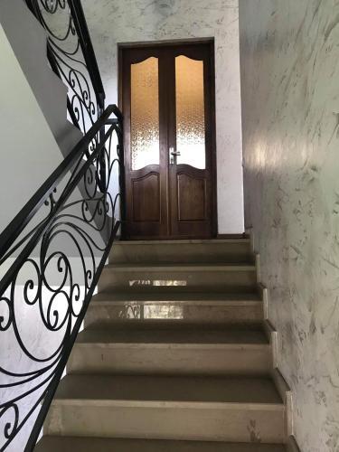 Hostal Dom Fridon Angisa 17