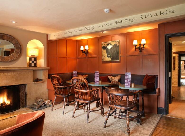 The Bear Of Rodborough Hotel