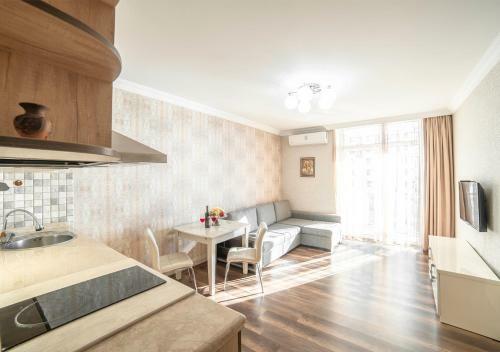 Hotel Orbi Tower Family