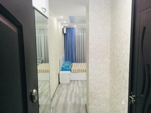 Light Breeze In Real Palace Apartments