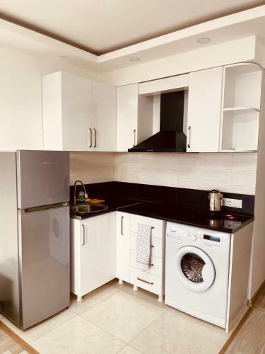 Sea View Apartments Orbi Beach Tower