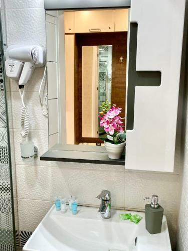 Sea View Apartments Orbi Beach Tower