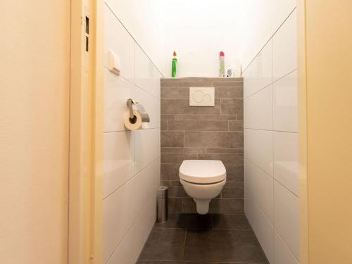 Inviting Bungalow In Epe With Hot Tub