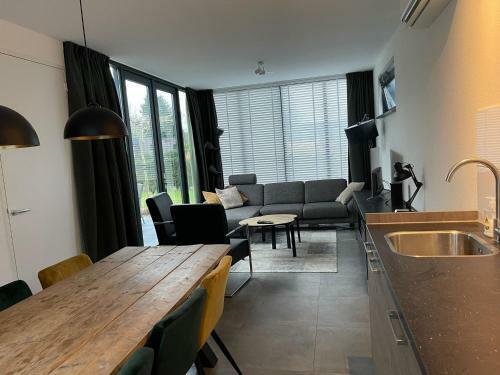 Luxe Wellness Woning Met Prive Sauna En Jacuzzi