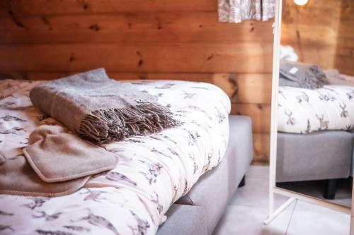 Scandinavisch Huisje Met Vuurplaats