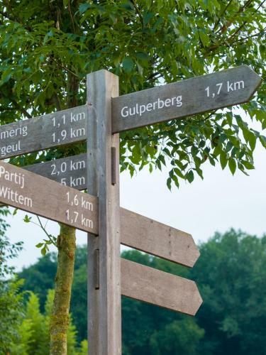 Country Camp Camping De Gulperberg