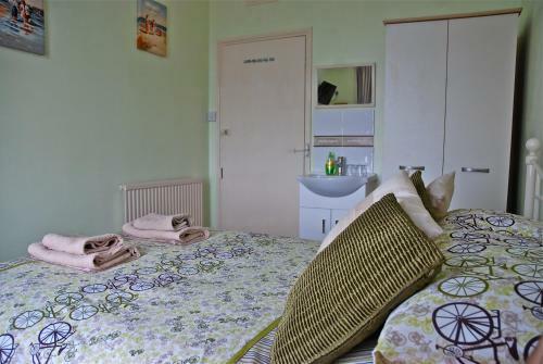 Hostal Harbour Lights Guest House