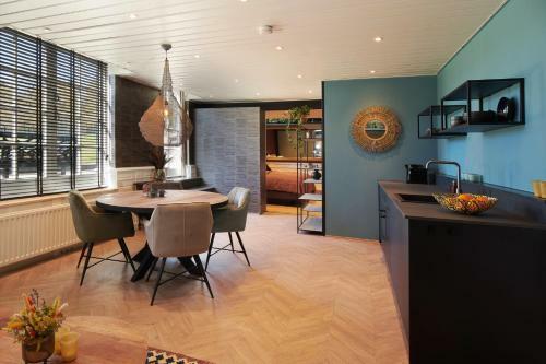 Bed & Breakfast In Den Paerd Gelogeerd