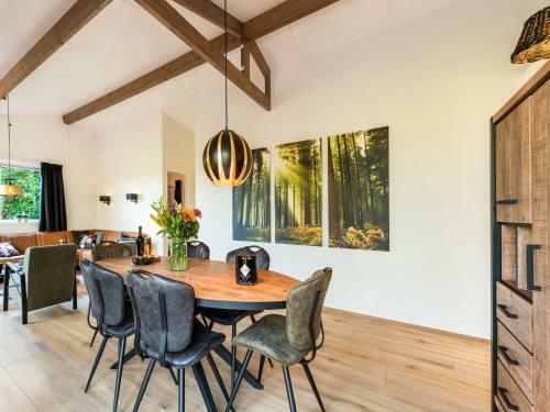 Comfortable Holiday Home In Hellendoorn With Terrace