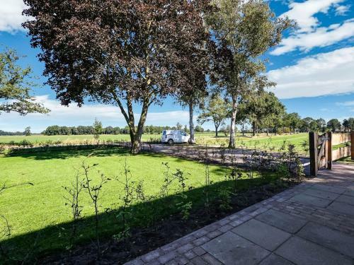 Relaxing Holiday Home In Hellendoorn With Garden