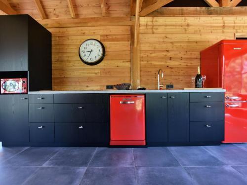 Spacious Holiday Home In Herveld With Pool