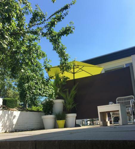Bed & Breakfast de Tuinkamer-----priv� Diner Op de Kamer Mogelijk!!!