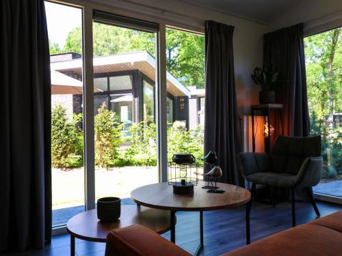 Luxurios Chalet With Decking, On The Veluwe