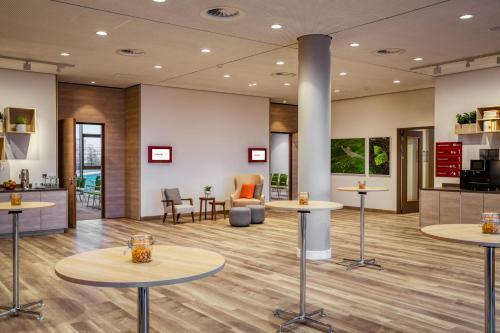 Intercityhotel Amsterdam Airport
