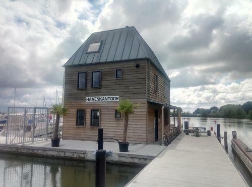 Kaap Hoorn Club Bed En Breakfast