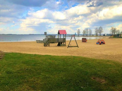 Cube Anker Am Veluwemeer Im Europarcs Bad Hoophuizen