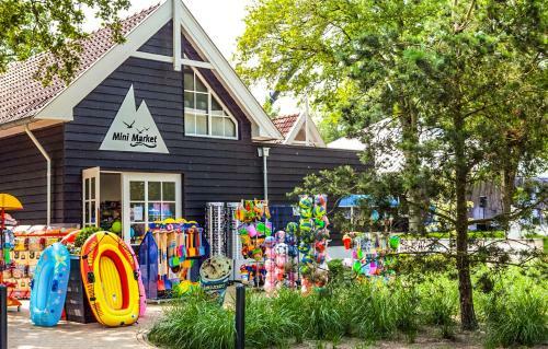 Cube Anker Am Veluwemeer Im Europarcs Bad Hoophuizen