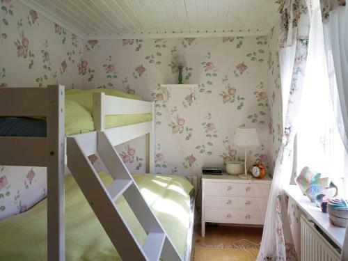 Holiday Home Fiskeb�ckskil V
