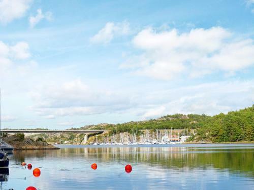 Holiday Home Fiskeb�ckskil V