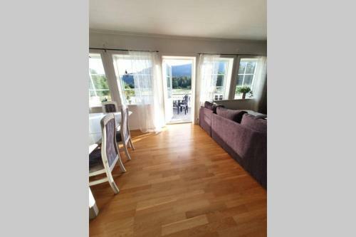 Stugan P� Str�nda - Strax Utanf�r Fun�sdalen