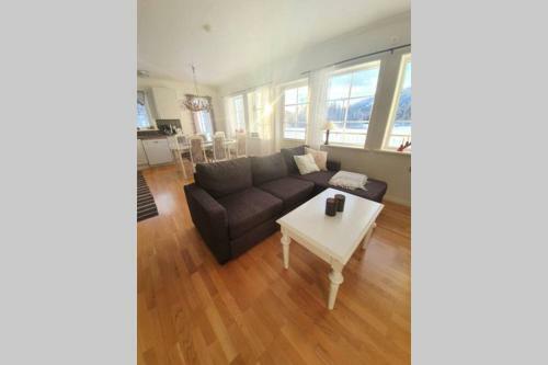Stugan P� Str�nda - Strax Utanf�r Fun�sdalen