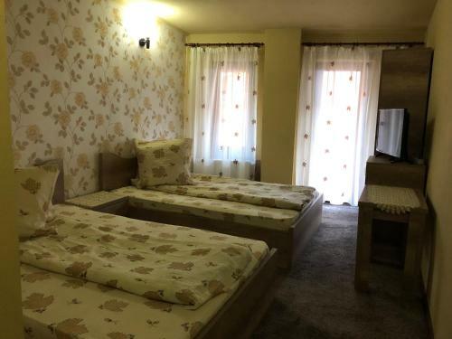 Albergue Pensiunea Mirela Pe?tera Ur?ilor