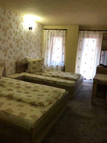 Albergue Pensiunea Mirela Pe?tera Ur?ilor
