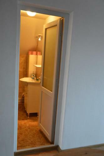 Hostal Baza Sportiva Adelina