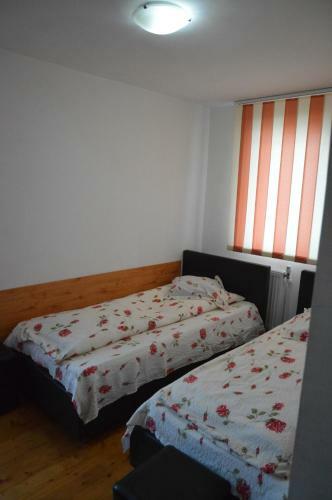 Hostal Baza Sportiva Adelina