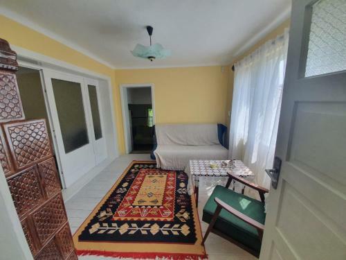 Casa Rurala Cu Padurice Si Livada