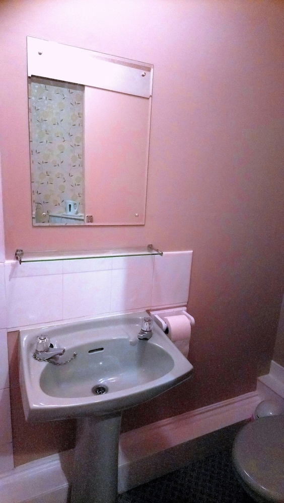 Hostal Heatherlie House Hotel