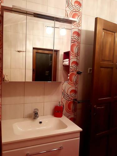Apartament Flutura? De St�nc? Comarnic