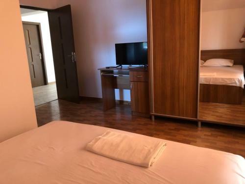 Hostal Pensiunea Cosmin