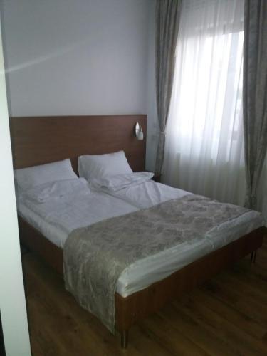 Hostal Mirana