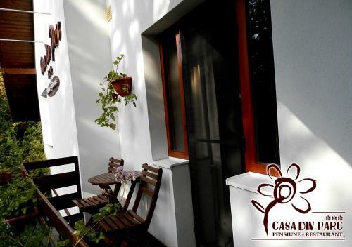 Hostal Casa Din Parc