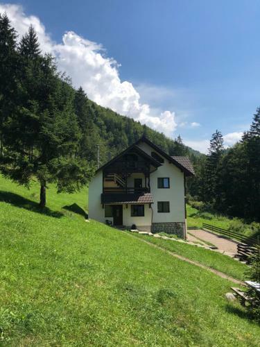 Villa Cabana Caprioara - Piatra Craiului