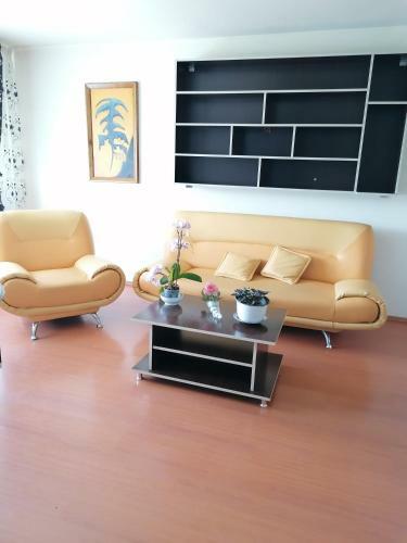 Apartament Spa?ios 3 Camere Curtea De Arge?