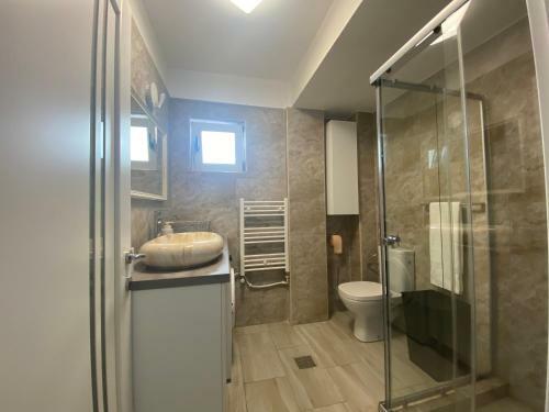 Apartament 1 Mai Bloc Nou-self Check-in