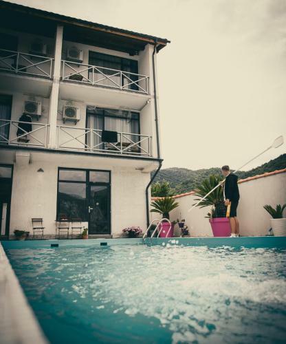 Hostal Vila La Faleza Dubova
