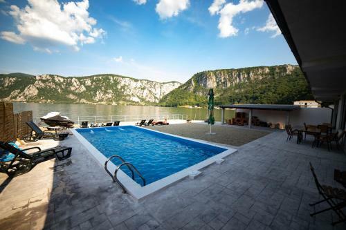 Hostal Vila La Faleza Dubova