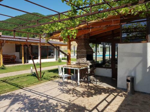 Hostal Vila Hercules