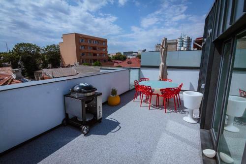 No 6 Apartments
