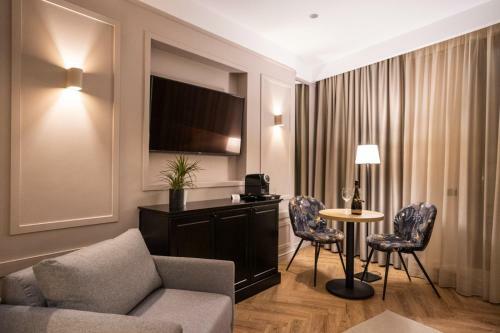 Hotel Alnis Boutique Villa